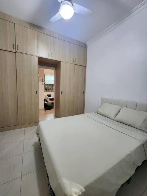 Comodidad Y Seguridad En La Playa De Leme Appartement Rio de Janeiro